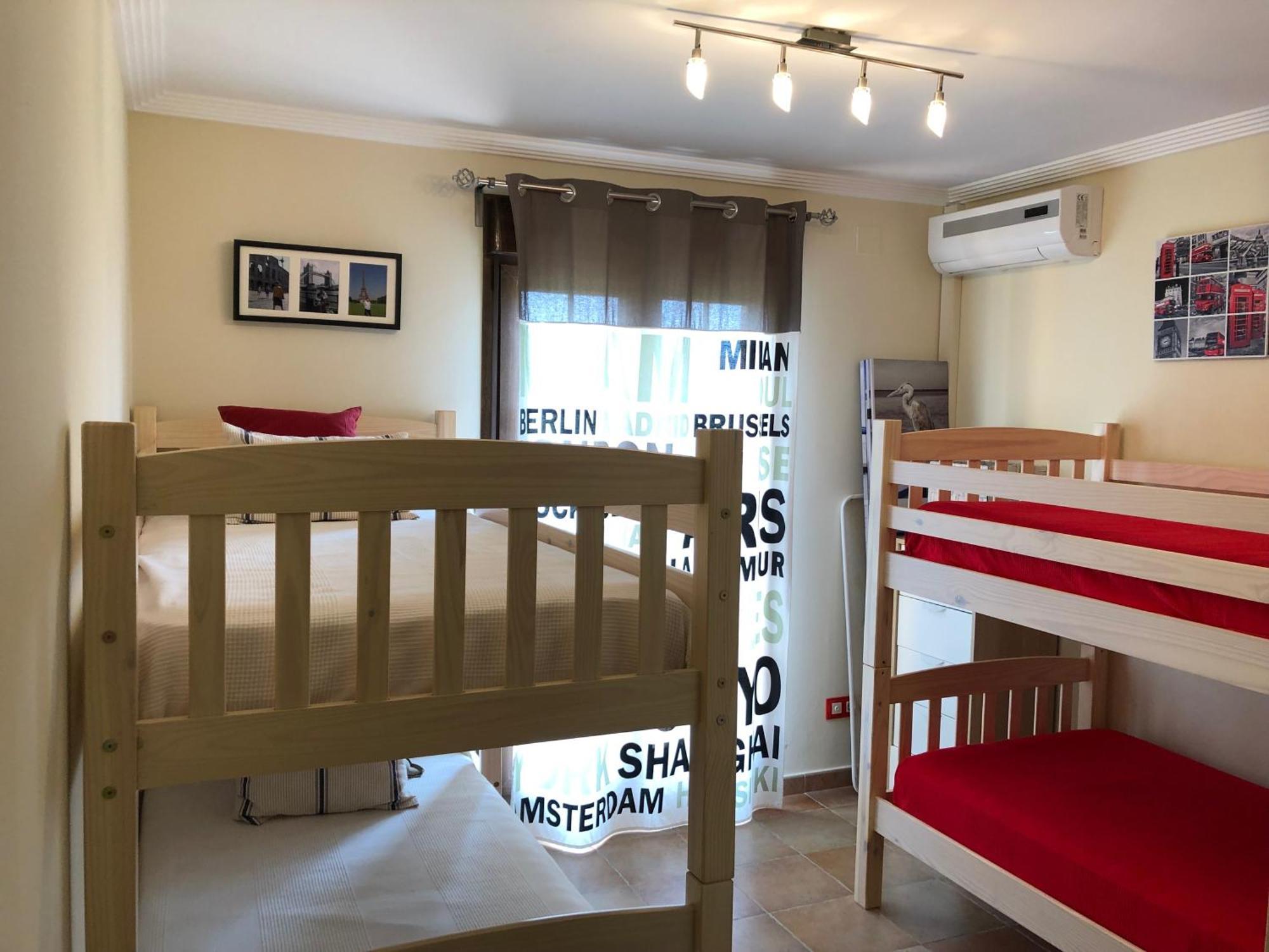 Apartamento Urbanizacion De Lujo En Primera Linea De Playa Isla Canela Bagian luar foto