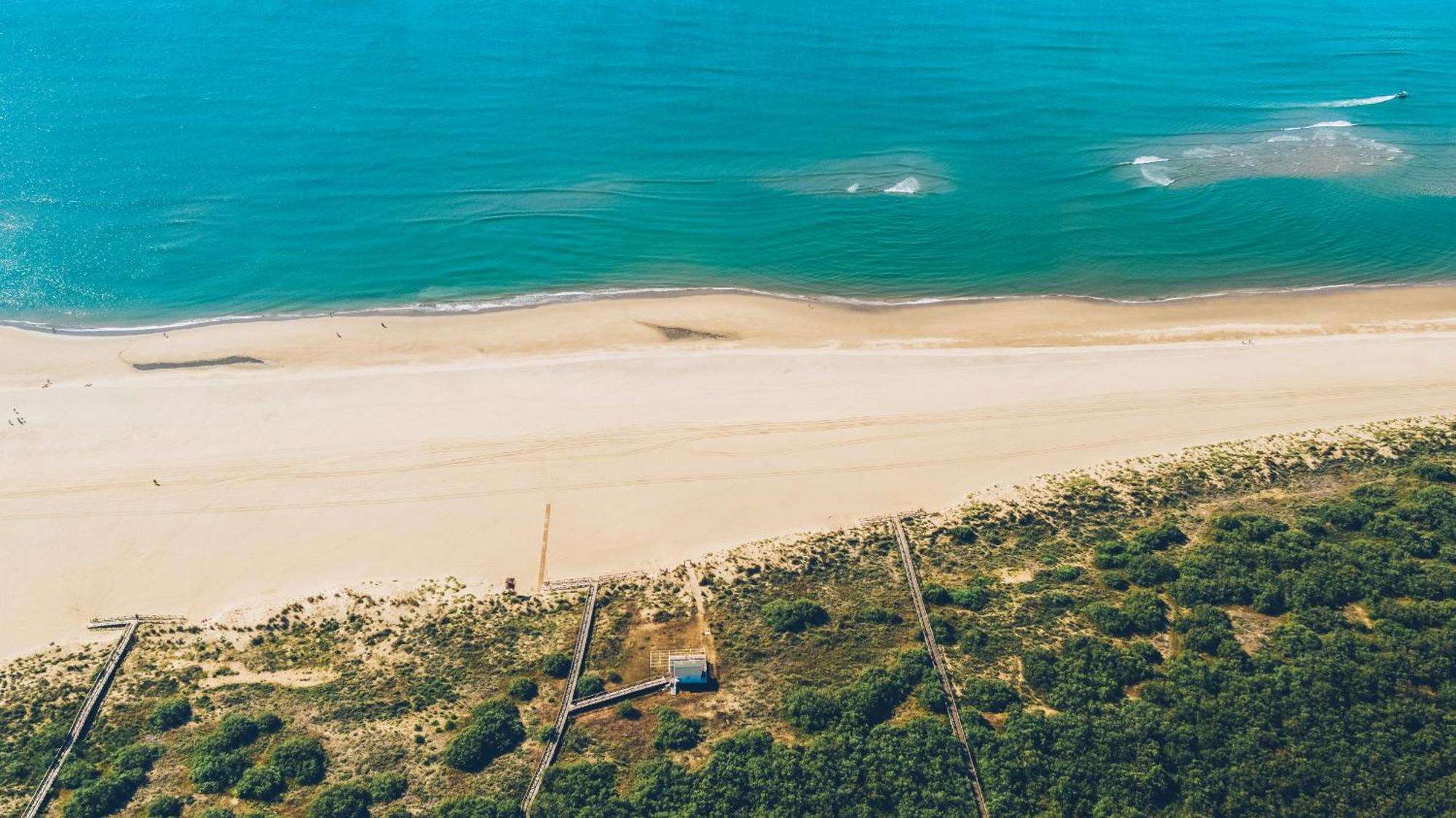 Apartamento Urbanizacion De Lujo En Primera Linea De Playa Isla Canela Bagian luar foto